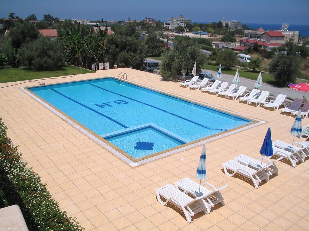 Bare Hill Holiday Village Elea Luaran gambar